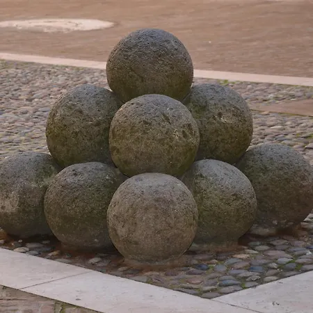 Degli Este Comacchio