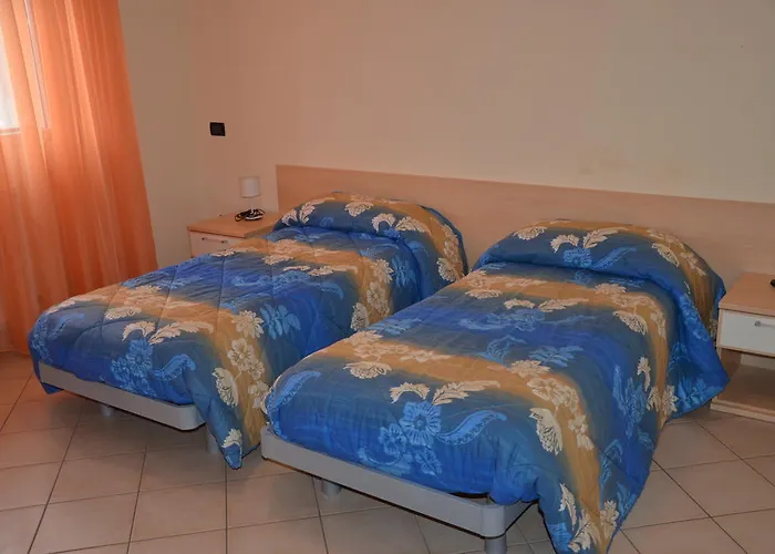 Πανσιόν Degli Este Comacchio *