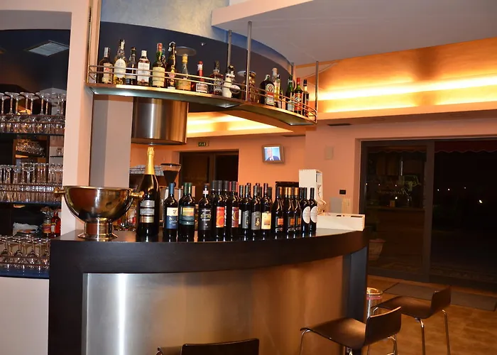 Degli Este Comacchio 코디고로